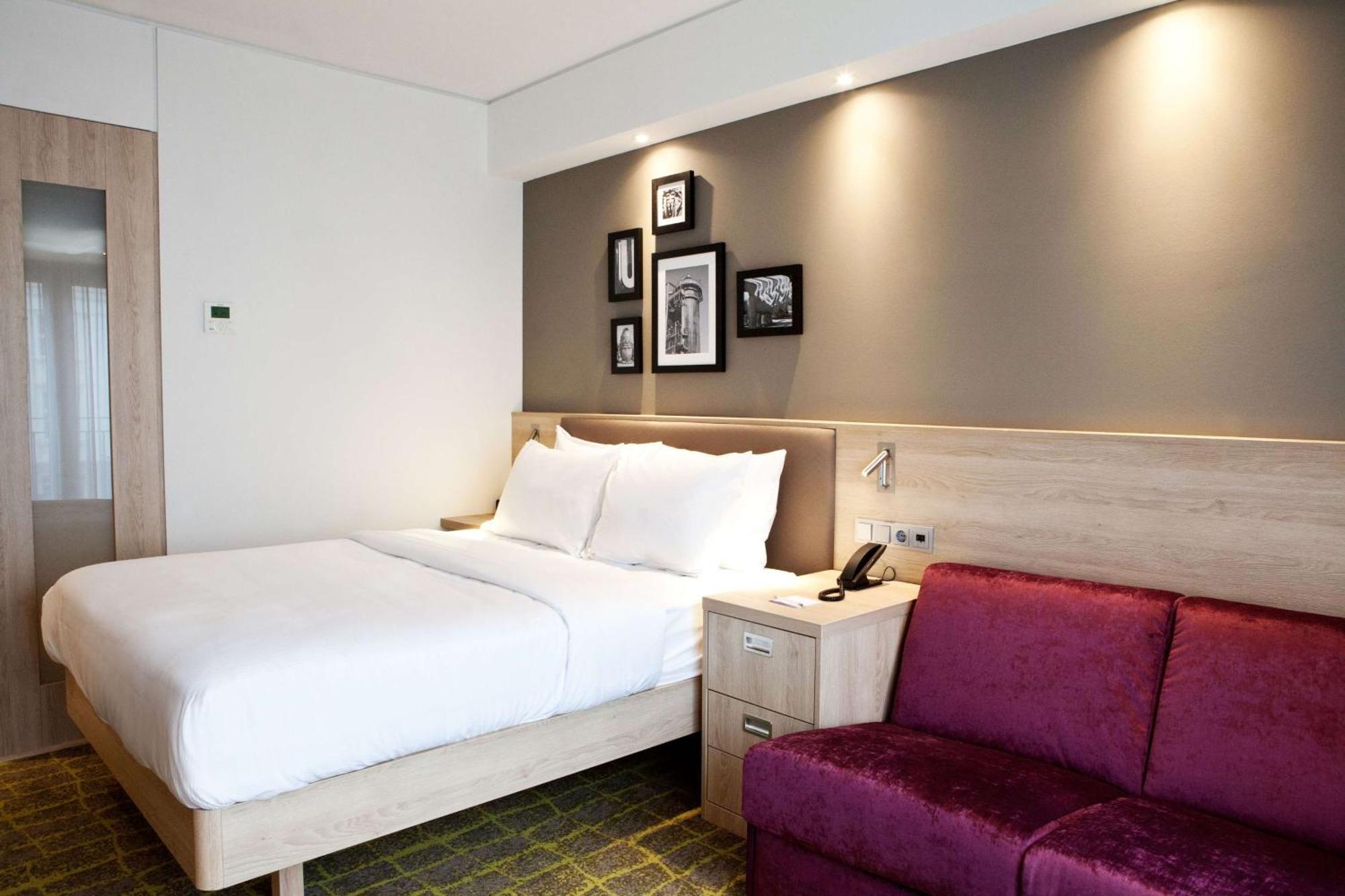 Hampton By Hilton Munich City Center East Bagian luar foto