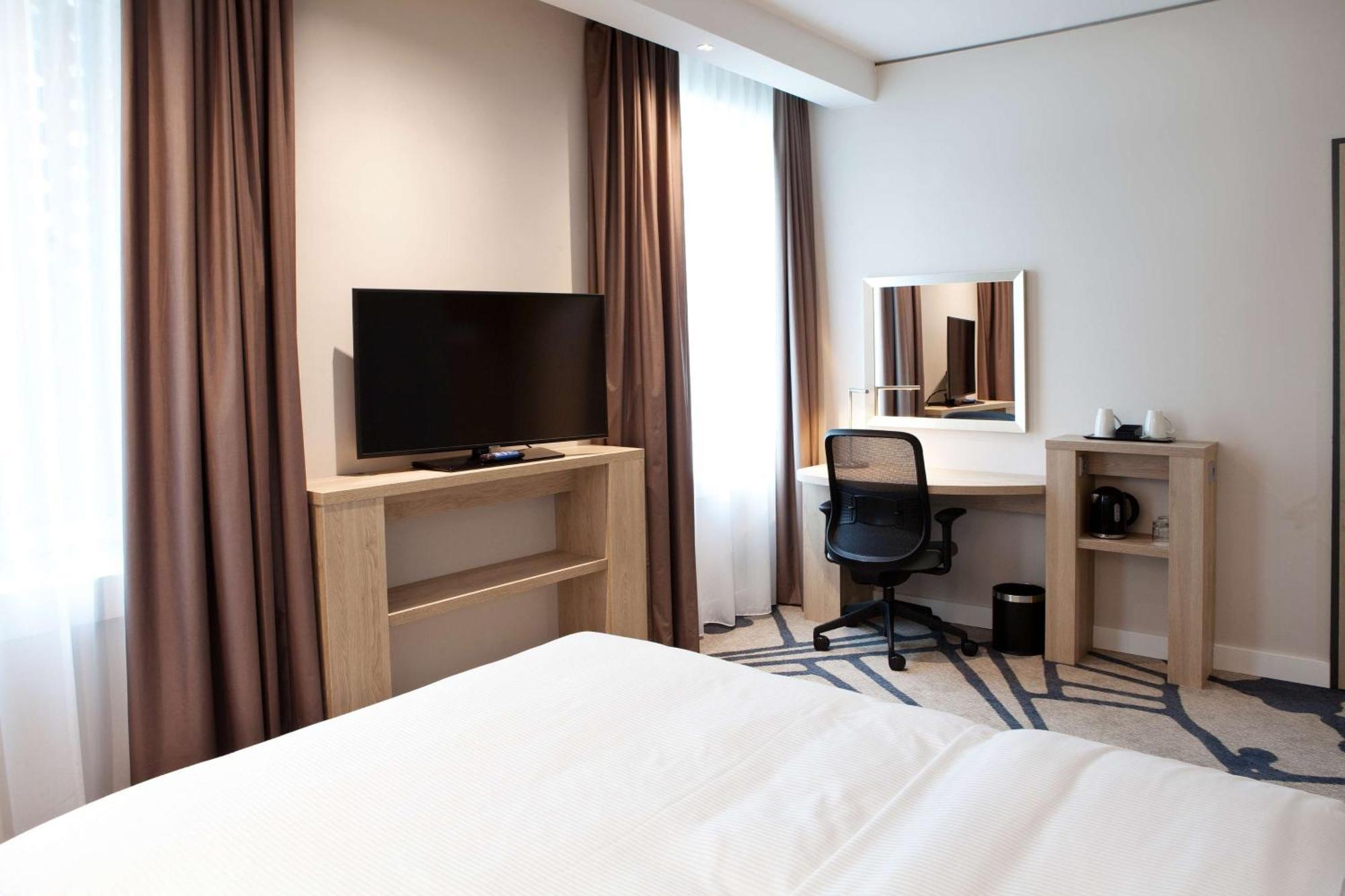 Hampton By Hilton Munich City Center East Bagian luar foto